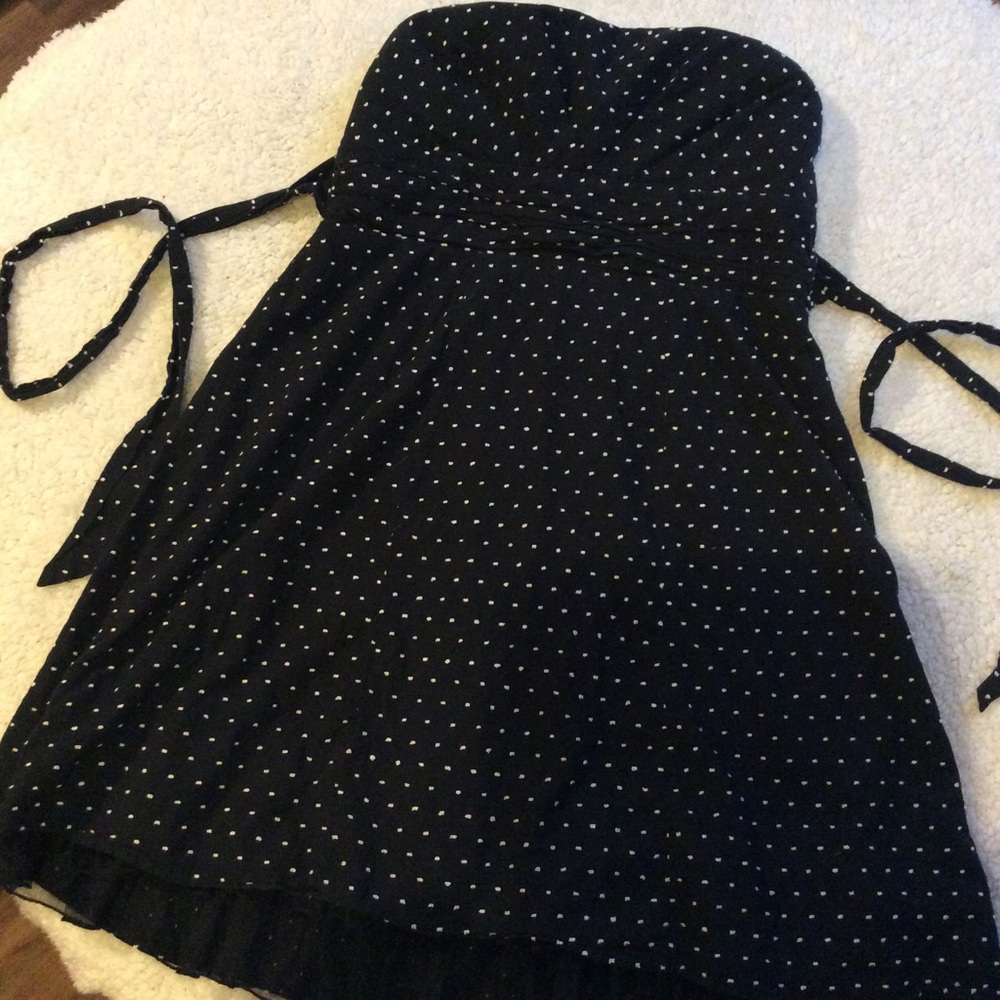 Black and white threaded polka dot strapless dress